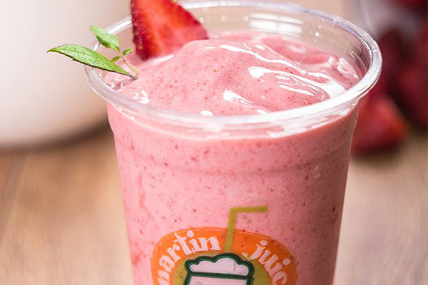 مشروب فراولة Martin Juice